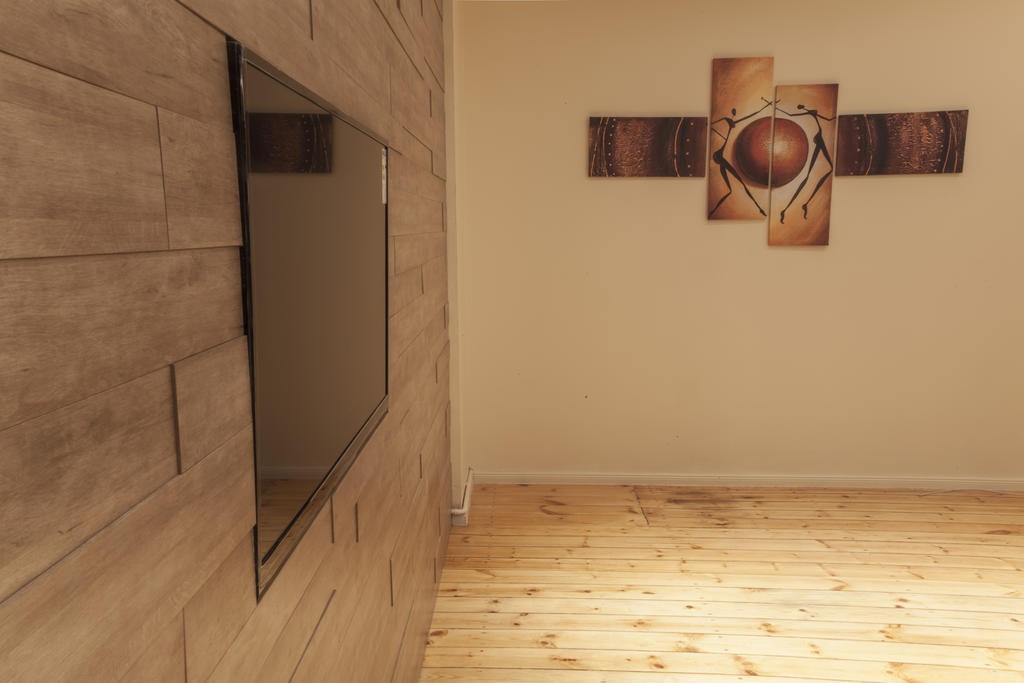 Best City Home Near Checkpoint Charlie Berlin Room photo